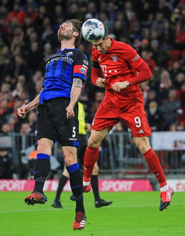 次传球失误 次传球失误