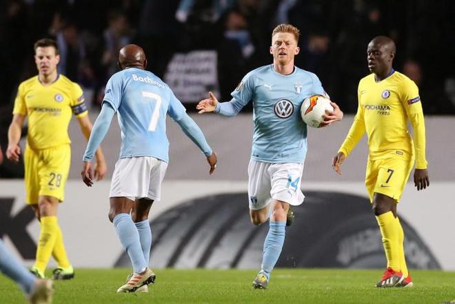 队伍在面对 队伍在面对