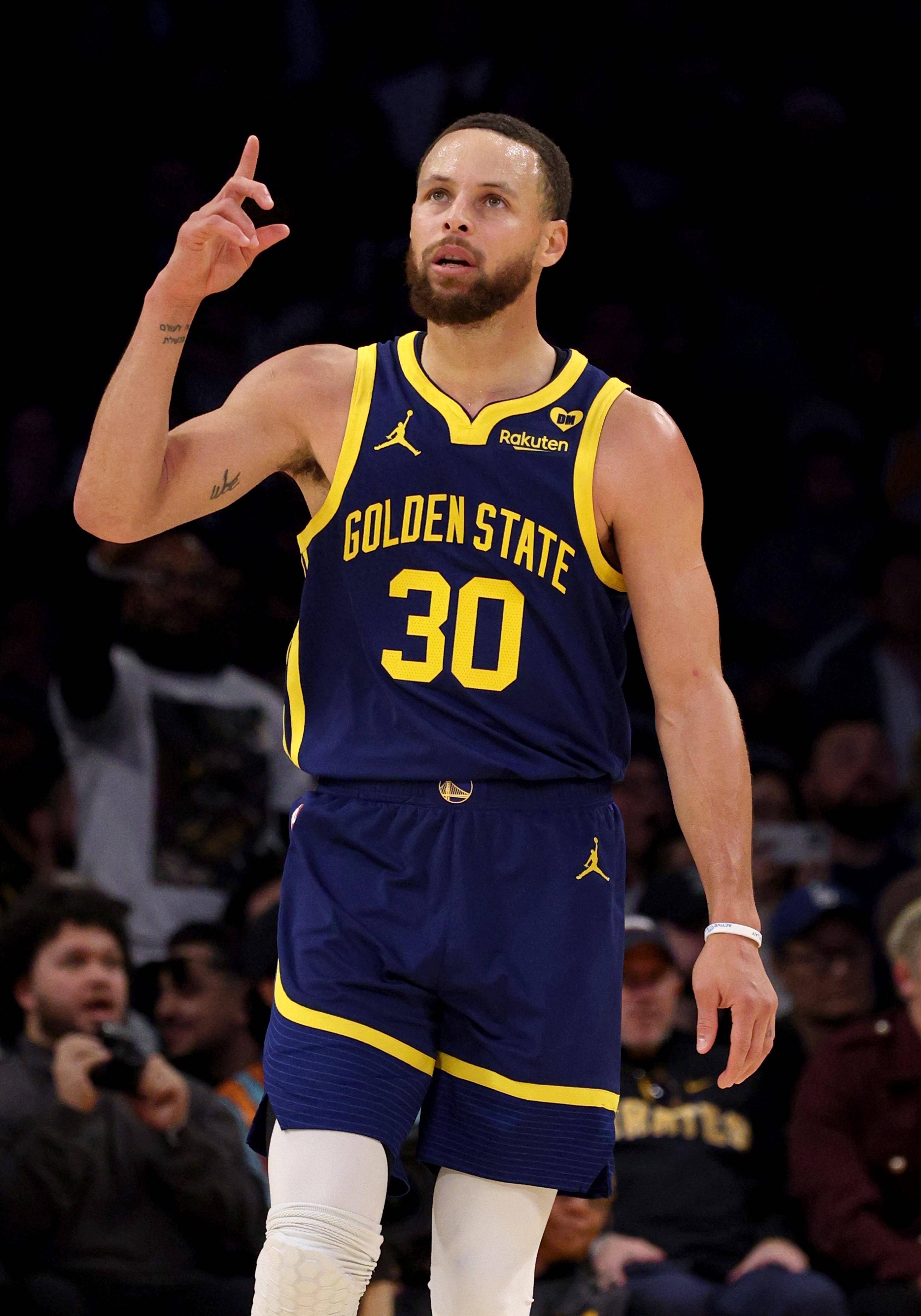 各队之间的 各队之间的