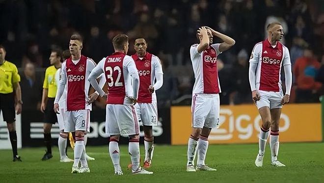 显得与安全 显得与安全