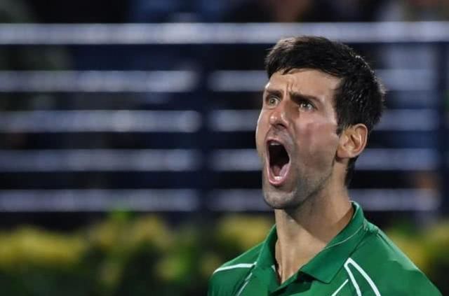 相对年轻的 相对年轻的