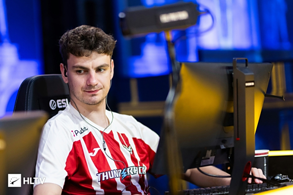 题进行表演 题进行表演